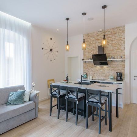 Arcus Apartment With Beautiful Terrace Split Extérieur photo